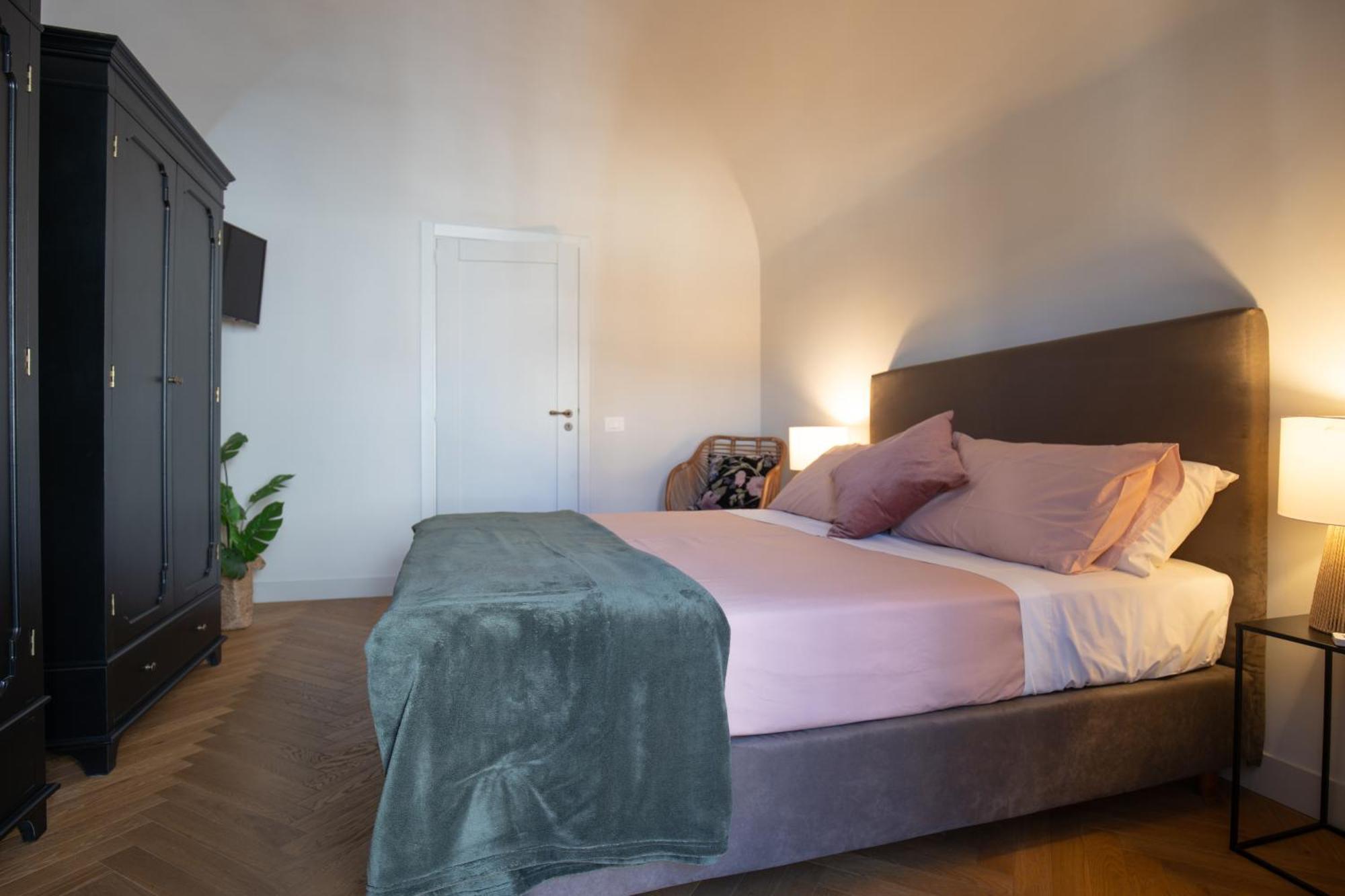 Mirone - Suite Apartments Catania Centro Zewnętrze zdjęcie