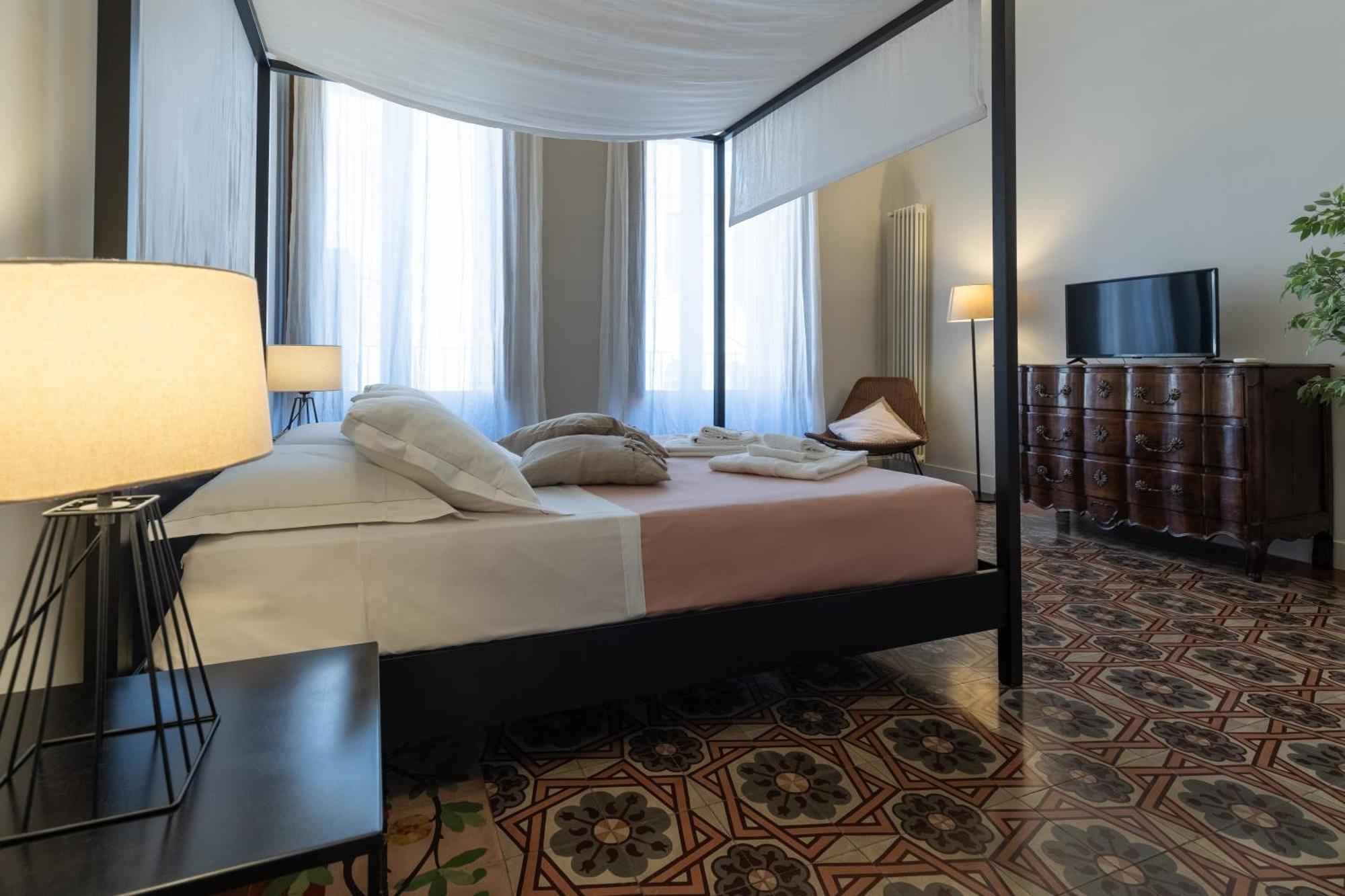 Mirone - Suite Apartments Catania Centro Zewnętrze zdjęcie