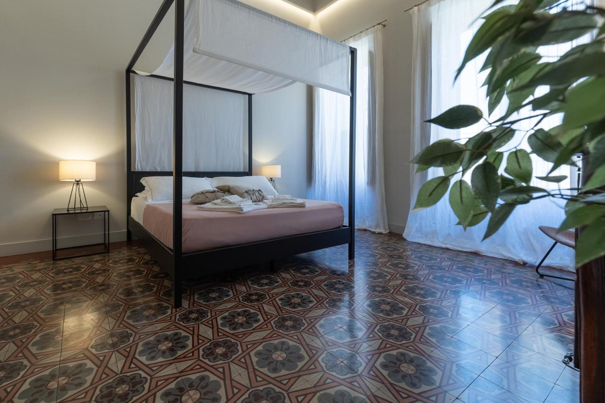 Mirone - Suite Apartments Catania Centro Zewnętrze zdjęcie
